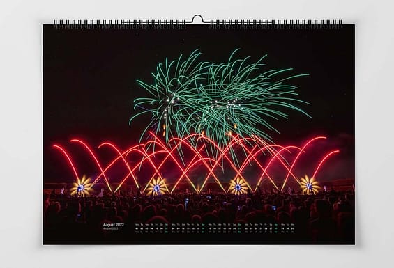 Feuerwerk Fotokalender 2022 UV-Lack DIN A3 Feuerwerk Kalender August